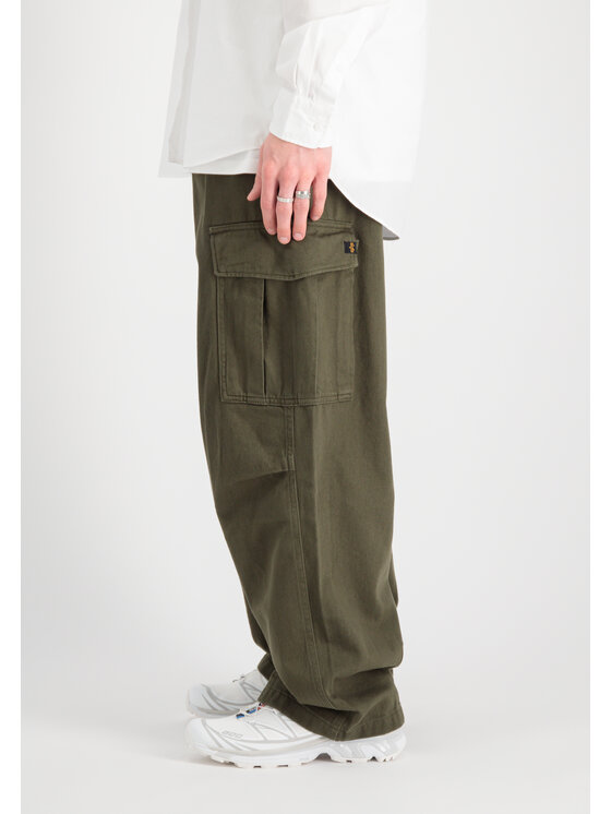 Alpha Industries Alpha Industries Spodnie cargo Aircraft Pant Zielony Relaxed Fit