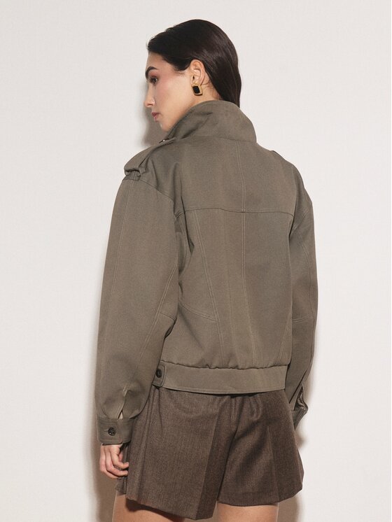 Entelier Entelier Kurtka przejściowa krótka pudełkowa Khaki Modern Relaxed Fit