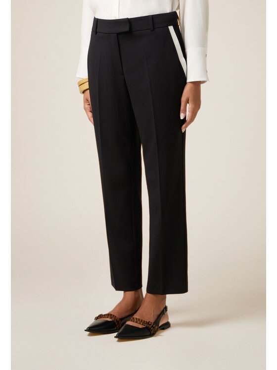 Oltre Oltre Pantaloni di tessuto P089R008735N0Z3 Nero Regular Fit