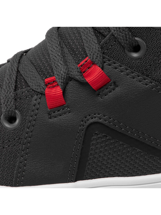 ctas flux ultra mid