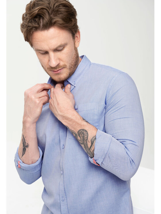 Volcano Volcano Koszula K-BELUNO Niebieski Slim Fit