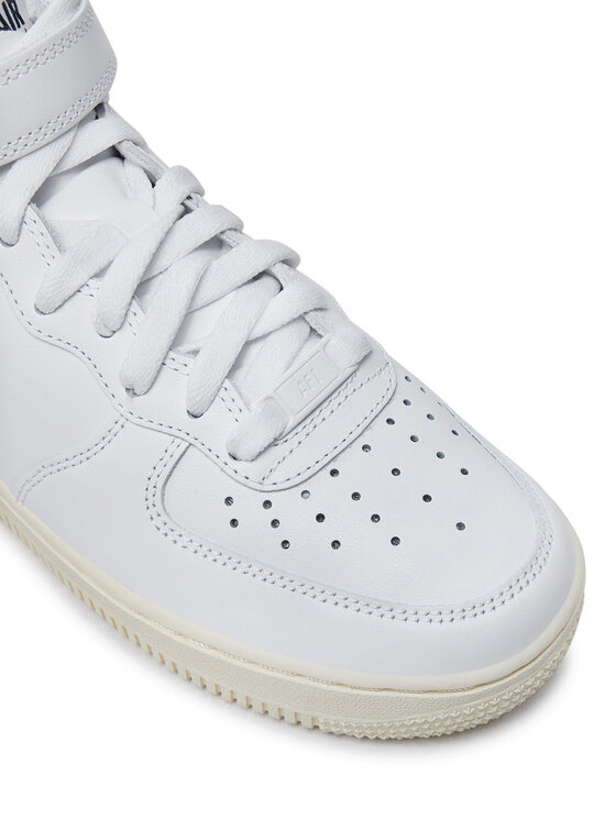Nike Nike Sneakersy Air Force 1 '07 Mid DD9625 105 Biela