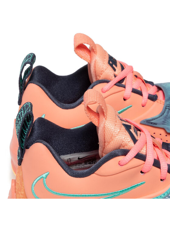 nike freak 3 pink