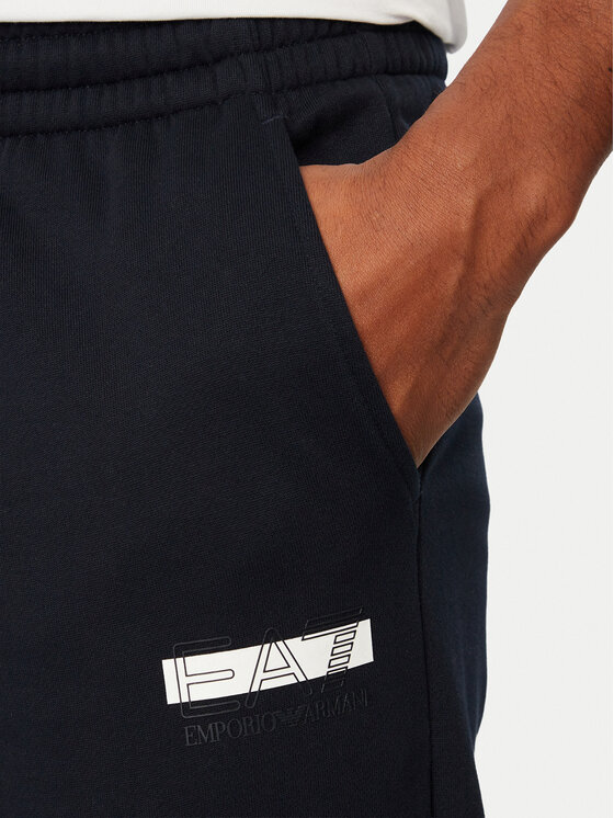 EA7 Emporio Armani EA7 Emporio Armani Majica dugih rukava 8NPM30 PJVRZ U6027 Tamno smeđa Regular Fit