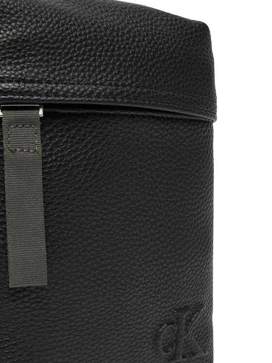 Calvin Klein Jeans Calvin Klein Jeans Taška cez rameno Cargo Reporter Bag LV04G3080G Čierna
