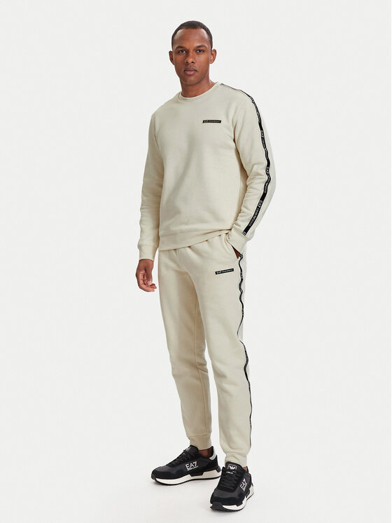 EA7 Emporio Armani EA7 Emporio Armani Суитшърт 7M002195 AF10377 U1079 Светлобежов Regular Fit