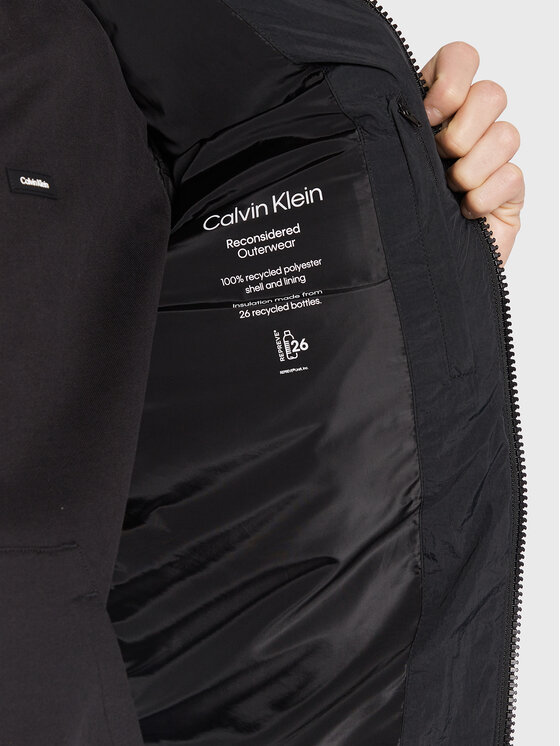Calvin Klein Calvin Klein Kurtka puchowa K10K110336 Czarny Regular Fit
