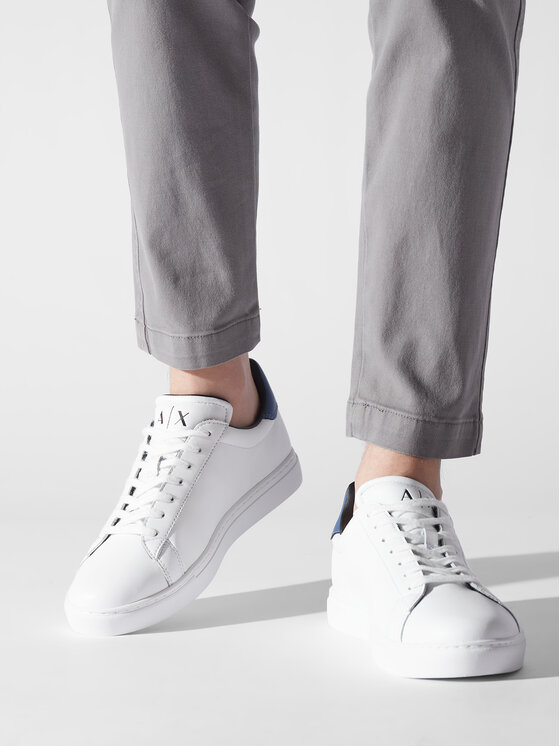 Armani Exchange Sneakersy XUX001 XV093 K709 Biały Modivo.pl