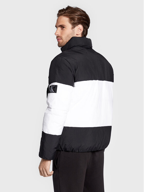 Calvin Klein Jeans Calvin Klein Jeans Μπουφάν χειμωνιάτικο J30J321972 Μαύρο Regular Fit