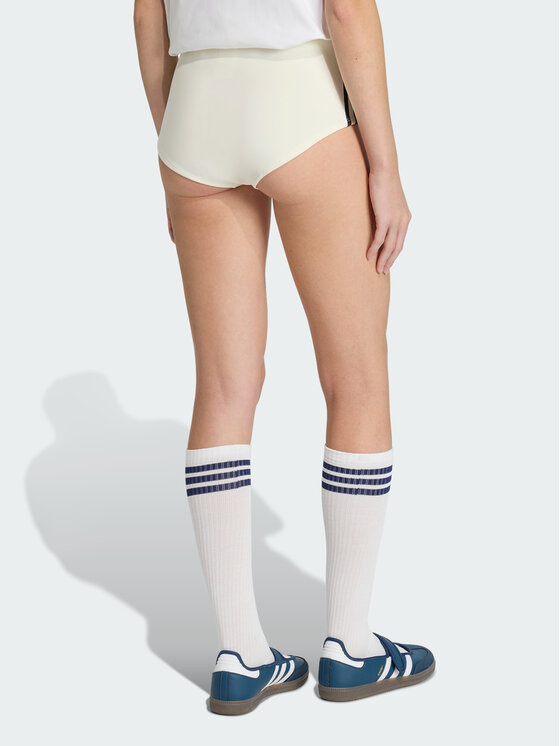 adidas adidas Szorty materiałowe 163041 Biały Slim Fit