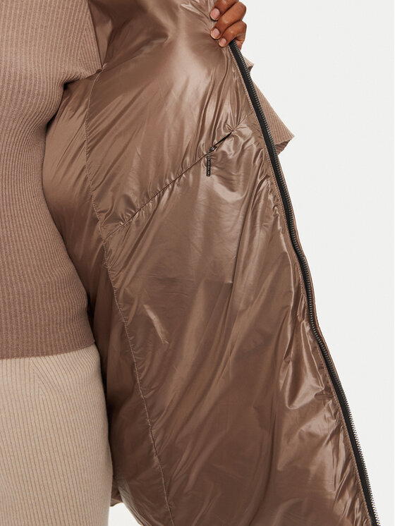 Hetregó Hetregó Пухено яке Hanna 8N602F Бежов Regular Fit
