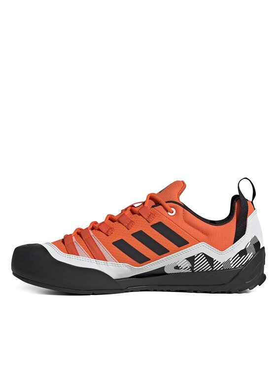 adidas adidas Snīkeri Terrex Swift Solo 2 IE6902 Oranžs
