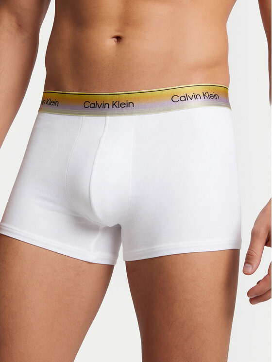 Calvin Klein Underwear Calvin Klein Underwear Bokserki LV00NB4590 Biały