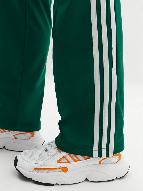 adidas adidas Spodnji del trenirke adicolor Classics Firebird JC8284 Zelena Regular Fit