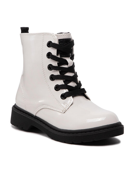 Trappers s.Oliver 5-45211-39 Offwht Patent 145