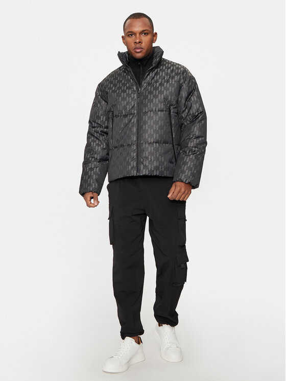 KARL LAGERFELD KARL LAGERFELD Pūkinė striukė 505018 544529 Juoda Regular Fit