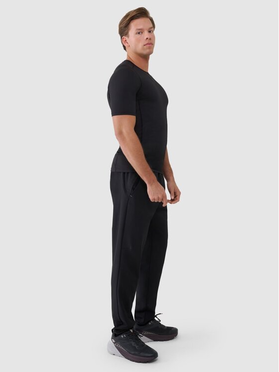 4F 4F Koszulka techniczna 4FWSS25TFTSM1218-20S Czarny Authentic Slim Fit