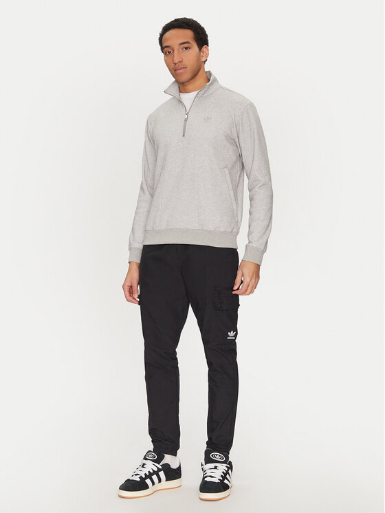 adidas adidas Pantaloni trening Trefoil Essentials Woven Cargo JD2453 Negru Regular Fit