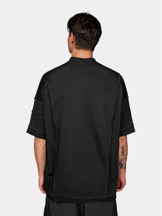 MADE BY SOCIETY MADE BY SOCIETY T-Shirt Outseam - T17942 Czarny Basic Fit