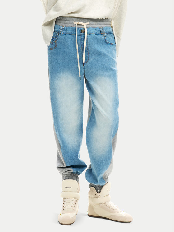 Desigual Desigual Долнище анцуг Sportti 26SWDD42 Сив Relaxed Fit