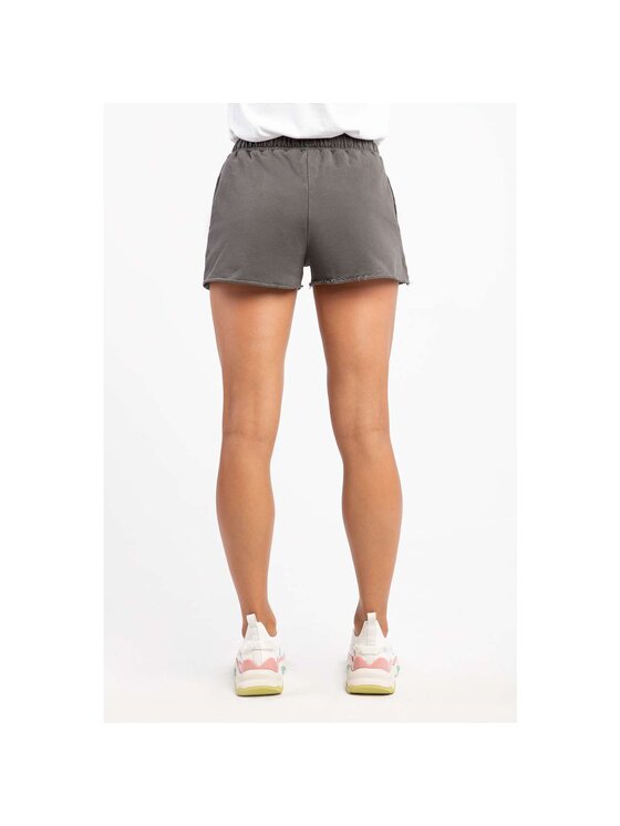 Ellesse Ellesse Szorty materiałowe SZORTY COLIEUR SHORT BLK SGM14015011 Brązowy Classic Fit