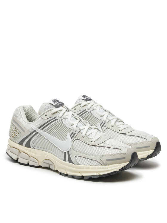 Nike Nike Sportcipők Zoom Vomero 5 HF0731 007 Szürke