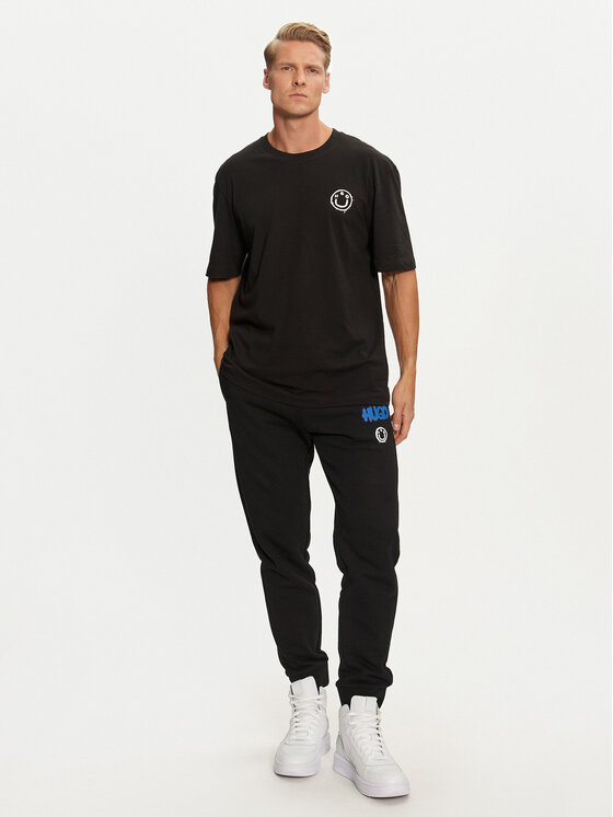 HUGO Hugo Тишърт Nugoyork 50523808 Черен Oversize