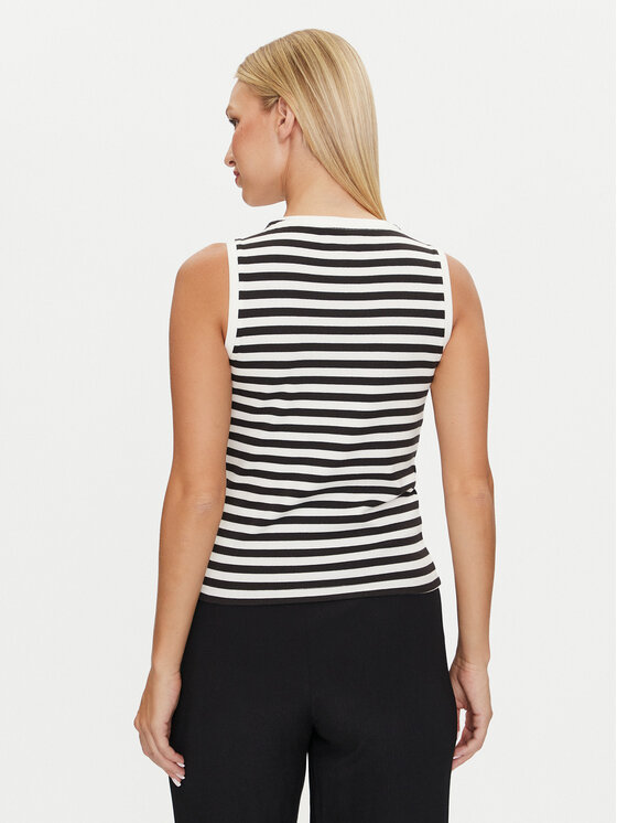 Gap Gap T-shirt 540735-03 Crna Regular Fit