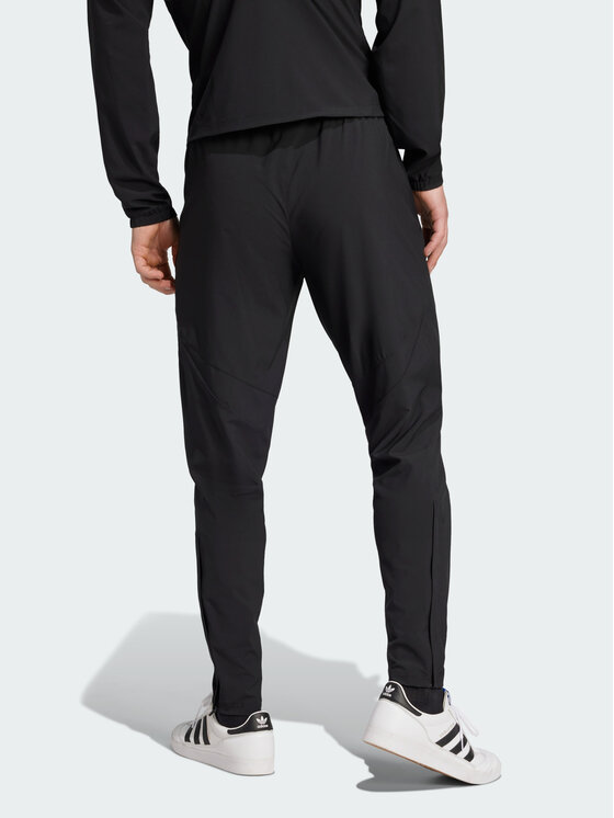 adidas adidas Spodnie dresowe Performance Tiro 25 Competition Czarny Regular Fit
