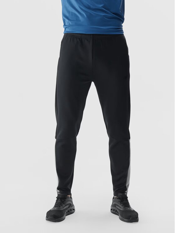 4F 4F Pantaloni in maglia 4FWAW24TFTRM683-20S Nero Regular Fit