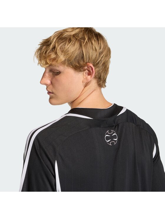 adidas adidas Футболка adicolor Teamgeist KD5854 Чорний Regular Fit