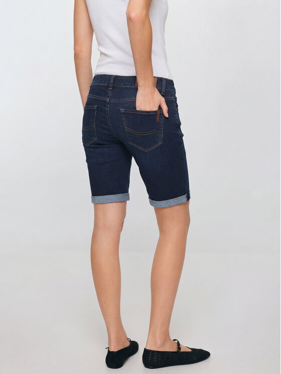BIG STAR BIG STAR Szorty jeansowe DAKOTA Granatowy Basic Fit