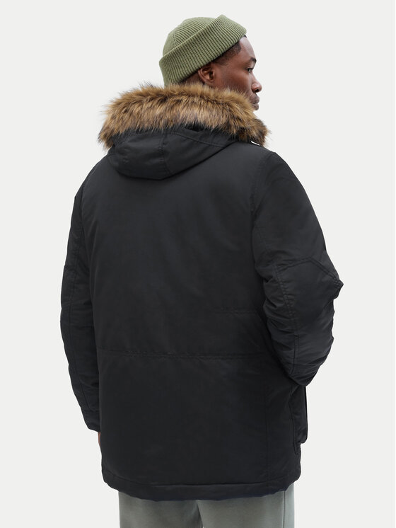 Gap Gap Kurtka zimowa 726377-01 Czarny Regular Fit