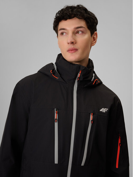 4F 4F Kurtka przeciwdeszczowa TREKKING Czarny Regular Fit