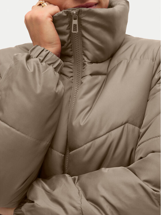 Vero Moda Vero Moda Winterjacke Gario 10309844 Beige Regular Fit
