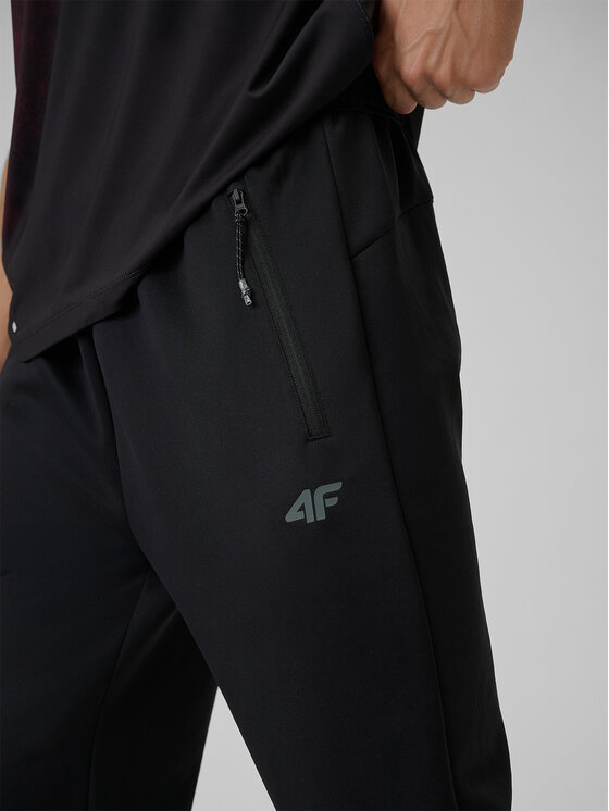 4F 4F Spodnie dresowe VICTORY PACK Czarny Regular Fit