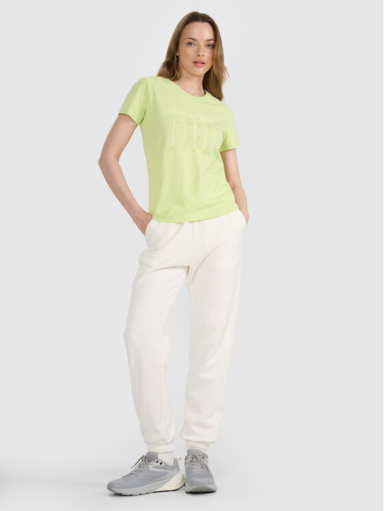4F 4F T-Shirt FOB SUMMER Żółty jasny Regular Fit