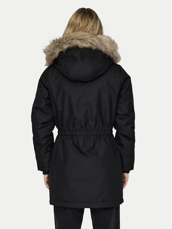 ONLY ONLY Parka Iris 15304625 Fekete Regular Fit