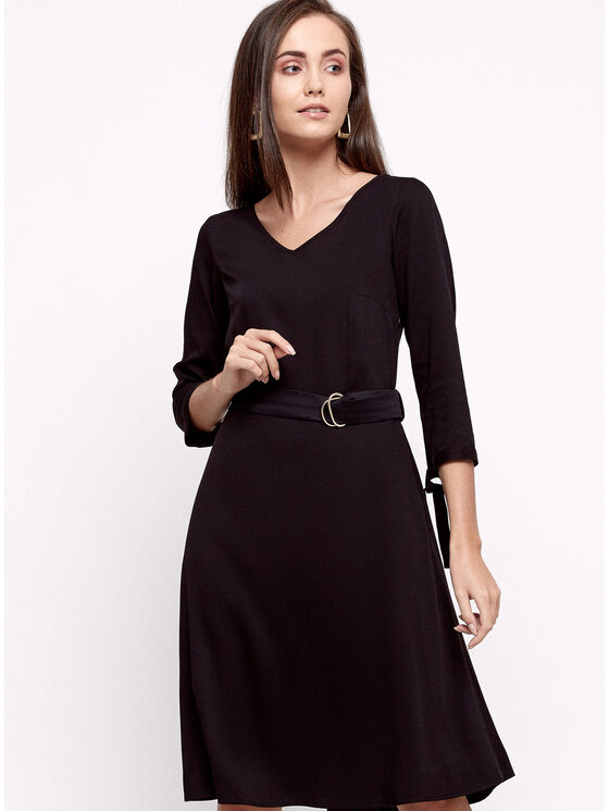 Bubala Bubala Sukienka codzienna Kira Black Czarny Feminine Fit