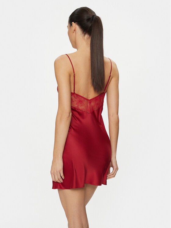 Chantelle Chantelle Spavaćica Orchids C11U40 Crvena Regular Fit