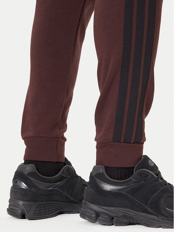 adidas adidas Teplákové nohavice Essentials 3-Stripes JX0749 Hnedá Regular Fit