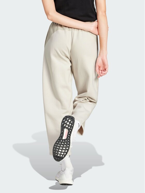 adidas adidas Spodnie materiałowe 139613 Beżowy Loose Fit