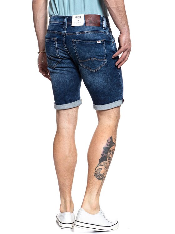 Mustang Mustang Szorty jeansowe CHICAGO SHORT Niebieski Regular Fit