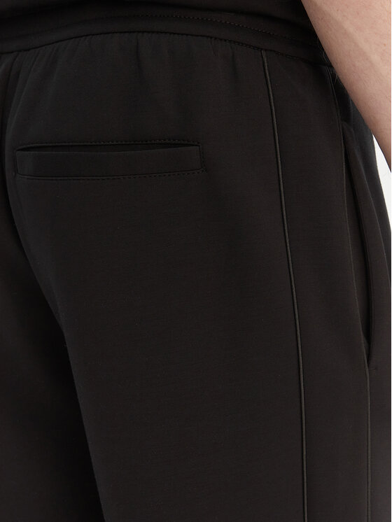 Armani Exchange Armani Exchange Pantaloni da tuta XM001774 AF19936 UC001 Nero Regular Fit