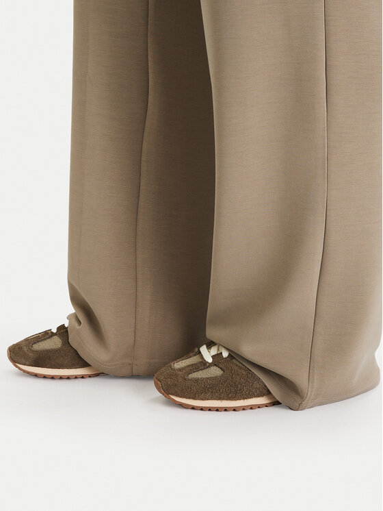 ONLY ONLY Pantaloni da tuta Maya 15361169 Verde Regular Fit