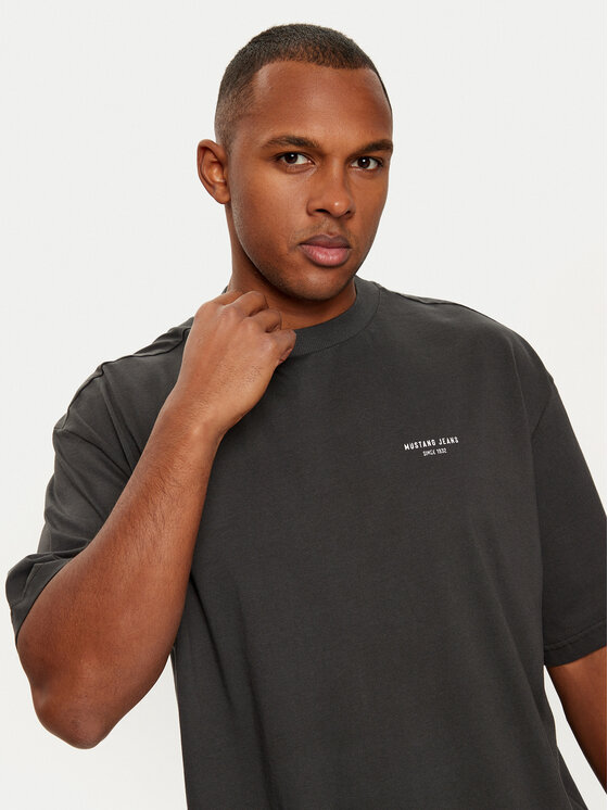 Mustang Mustang T-shirt Akron 1015833 Siva Relaxed Fit
