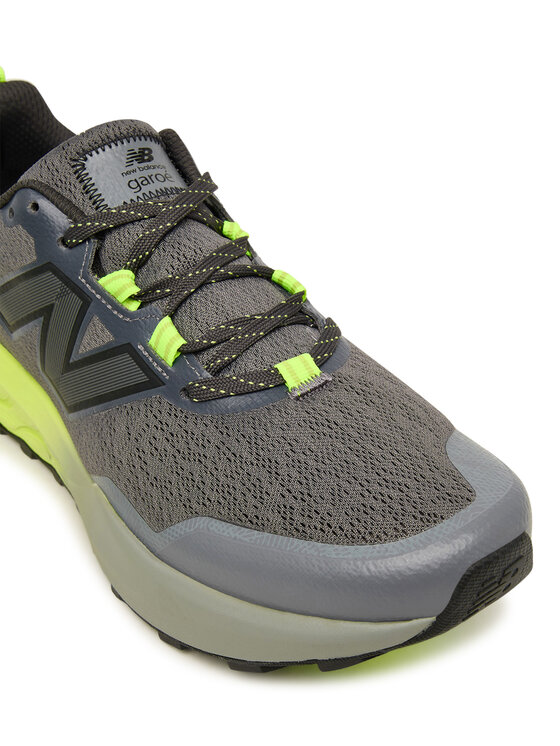 New Balance New Balance Buty do biegania Fresh Foam Garoe V2 MGARO1PX Szary
