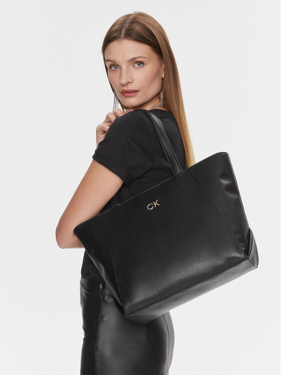 Calvin Klein Calvin Klein Дамска чанта Re-Lock Seasonal Shopper Lg K60K611334 Черен