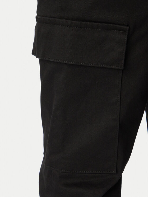 Calvin Klein Calvin Klein Kalhoty z materiálu Refined LV04LC619G Černá Regular Fit