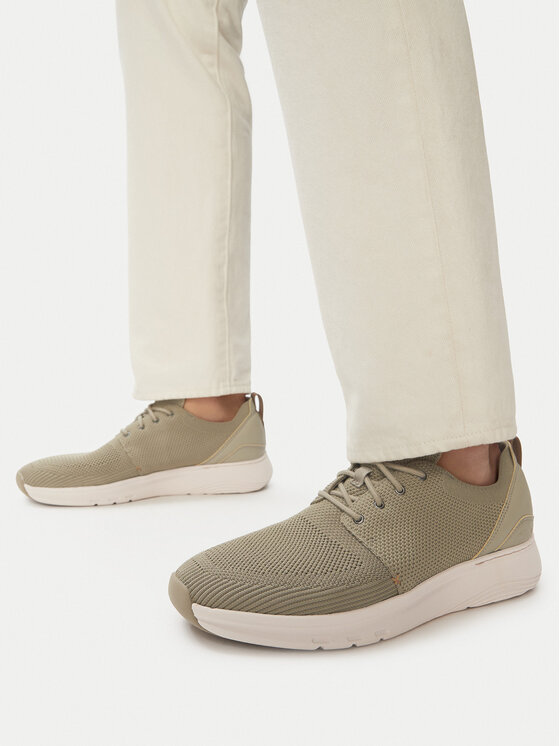 Clarks Clarks Sneakers Motion Trek MX 26181982 Khakifarben